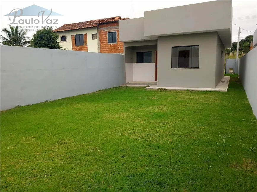 Foto 9 de Casa com 2 quartos à venda, 225m2 em Araruama - RJ