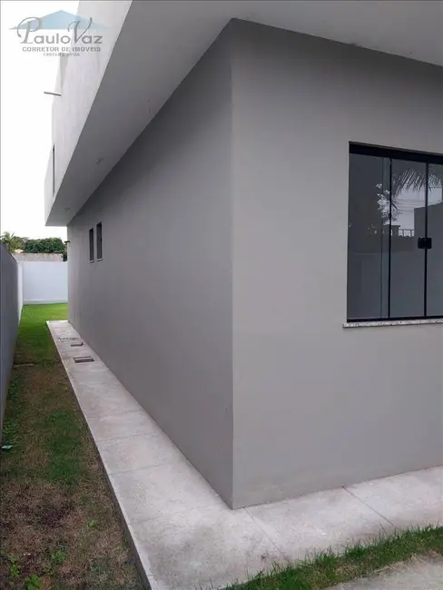 Foto 6 de Casa com 2 quartos à venda, 225m2 em Araruama - RJ