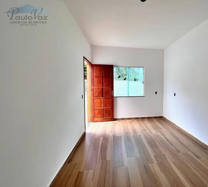 Foto 4 de Casa com 2 quartos à venda, 70m2 em Araruama - RJ
