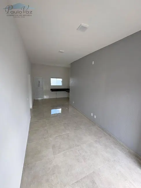 Foto 8 de Casa com 2 quartos à venda, 72m2 em Araruama - RJ