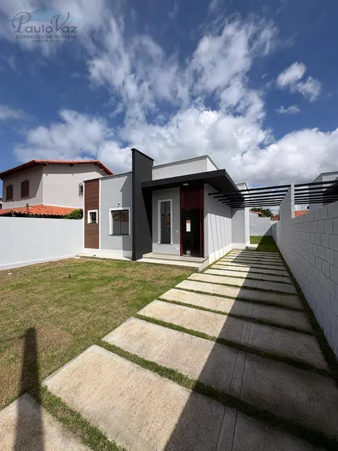 Foto 1 de Casa com 2 quartos à venda, 72m2 em Araruama - RJ