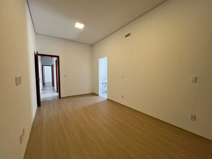 Foto 6 de Casa de Condomínio com 3 quartos à venda, 171m2 em Cajuru do Sul, Sorocaba - SP