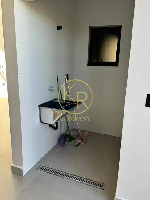 Casa de Condomínio com 3 quartos à venda, 200m2 em Jardim Novo Horizonte, Sorocaba - SP - imagem 5 Foto 5 de Casa de Condomínio com 3 quartos à venda, 200m2 em Jardim Novo Horizonte, Sorocaba - SP