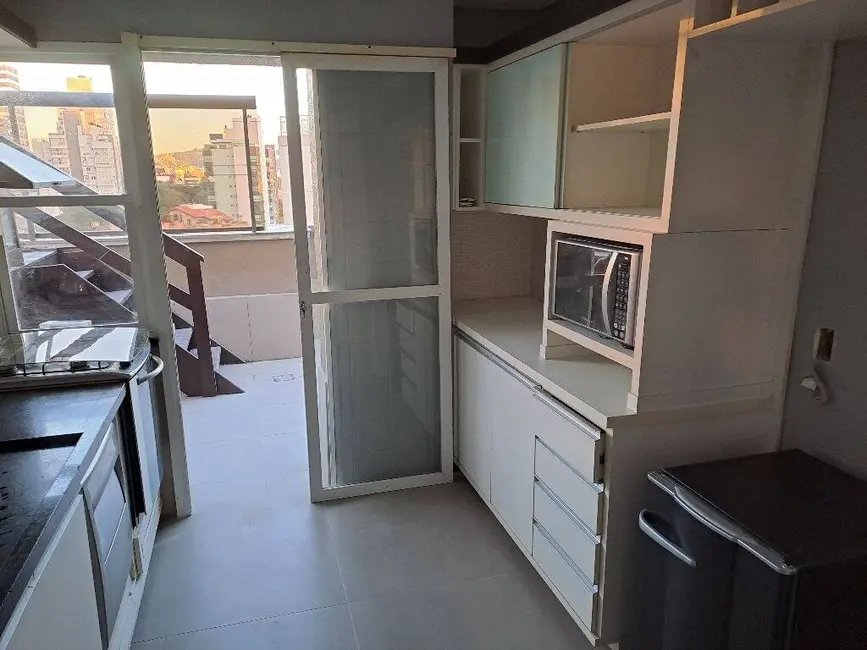 Apartamento com 3 quartos à venda, 247m2 em Bela Vista, Porto Alegre - RS - imagem 9 Foto 9 de Apartamento com 3 quartos à venda, 247m2 em Bela Vista, Porto Alegre - RS