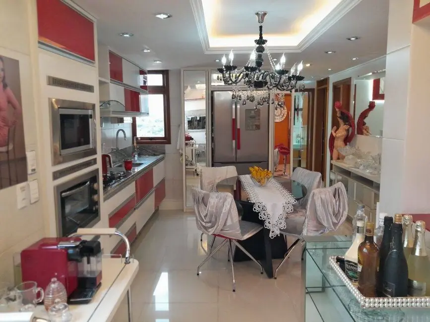 Apartamento com 3 quartos à venda, 170m2 em Santa Tereza, Porto Alegre - RS - imagem 5 Foto 5 de Apartamento com 3 quartos à venda, 170m2 em Santa Tereza, Porto Alegre - RS