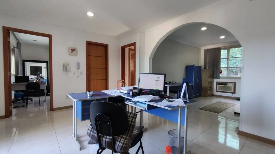 Foto 9 de Sala Comercial à venda, 297m2 em Jardim Sabará, Porto Alegre - RS