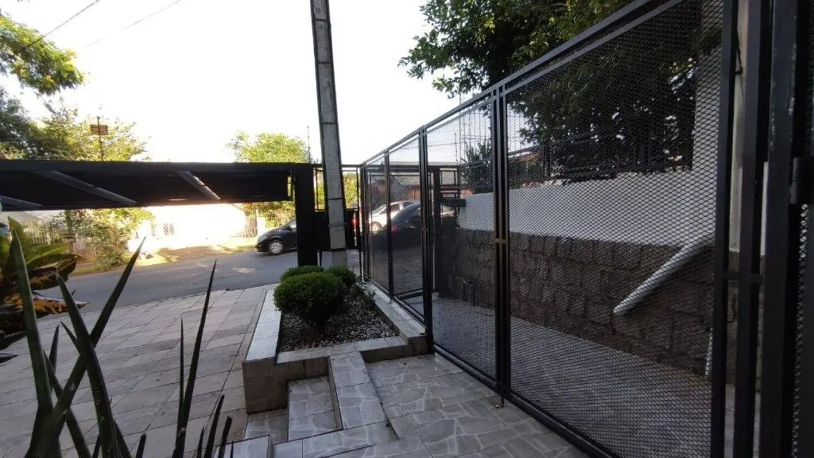 Foto 3 de Sala Comercial à venda, 297m2 em Jardim Sabará, Porto Alegre - RS