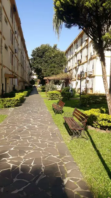 Foto 8 de Apartamento com 2 quartos à venda, 50m2 em Passo da Areia, Porto Alegre - RS