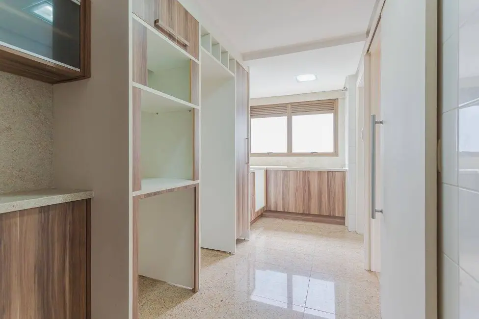 Foto 9 de Apartamento com 3 quartos à venda, 278m2 em Boa Vista, Porto Alegre - RS