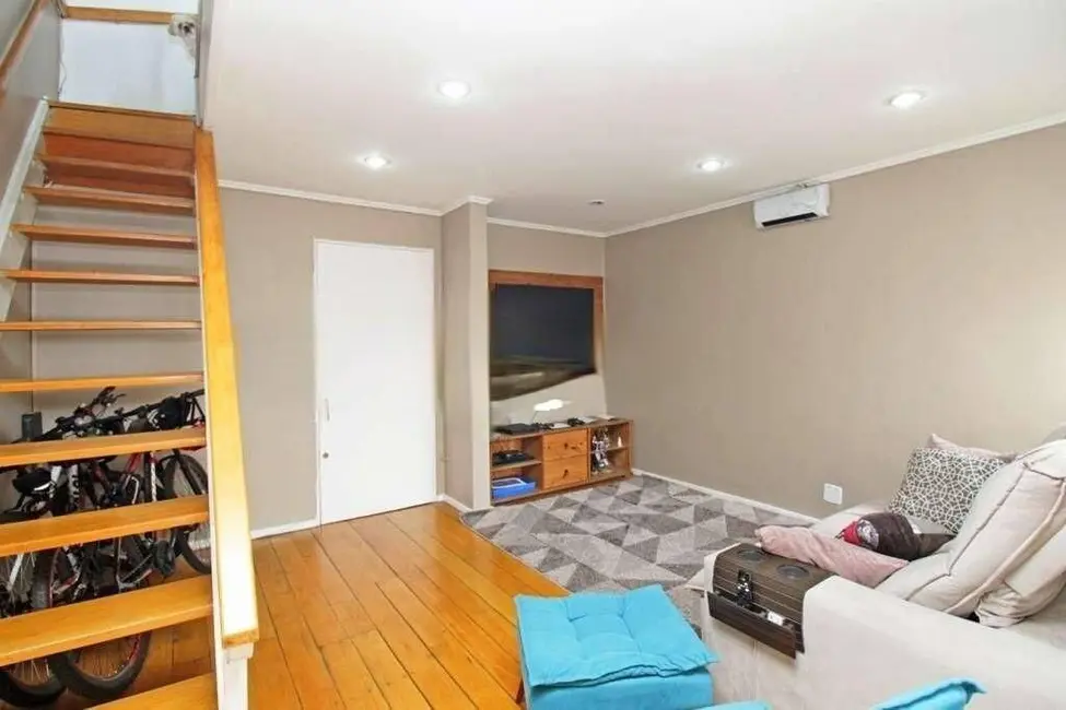 Foto 3 de Apartamento com 2 quartos à venda, 126m2 em Santana, Porto Alegre - RS