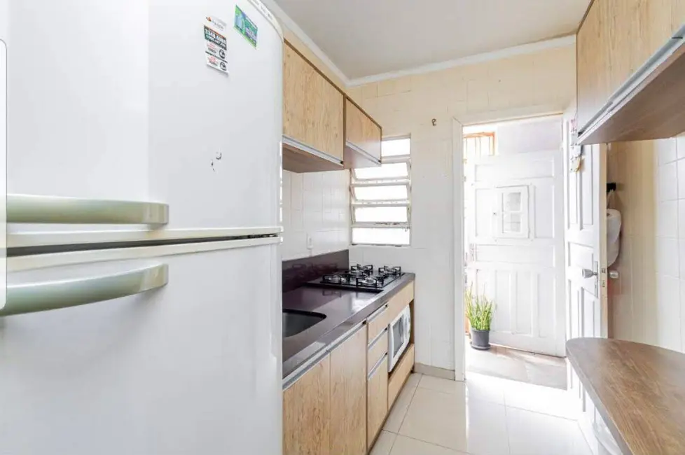 Casa com 3 quartos à venda, 251m2 em Jardim Sabará, Porto Alegre - RS - imagem 5 Foto 5 de Casa com 3 quartos à venda, 251m2 em Jardim Sabará, Porto Alegre - RS