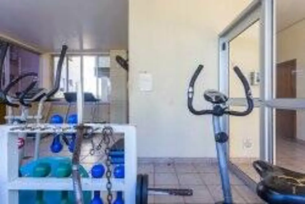 Foto 3 de Apartamento com 3 quartos à venda, 72m2 em Jardim do Salso, Porto Alegre - RS