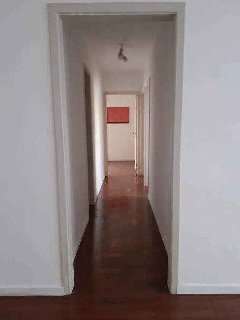 Apartamento com 4 quartos à venda, 83m2 em Menino Deus, Porto Alegre - RS - imagem 4 Foto 4 de Apartamento com 4 quartos à venda, 83m2 em Menino Deus, Porto Alegre - RS