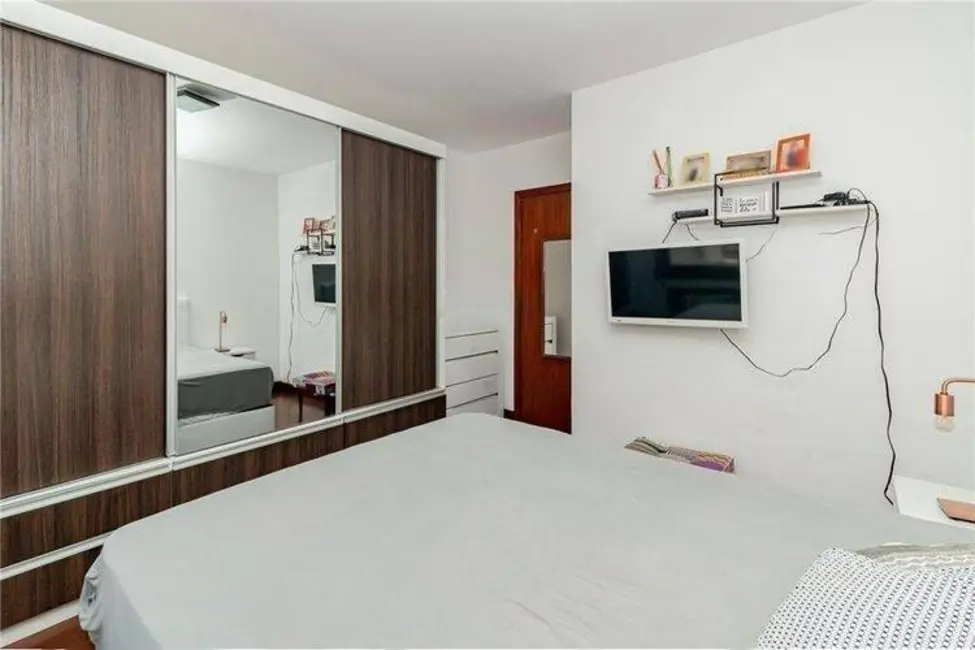 Foto 6 de Apartamento com 2 quartos à venda, 116m2 em Auxiliadora, Porto Alegre - RS