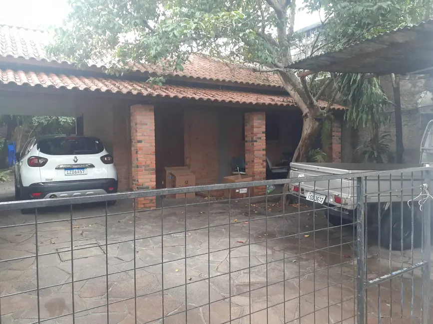Foto 9 de Sala Comercial à venda e para alugar, 370m2 em Medianeira, Porto Alegre - RS