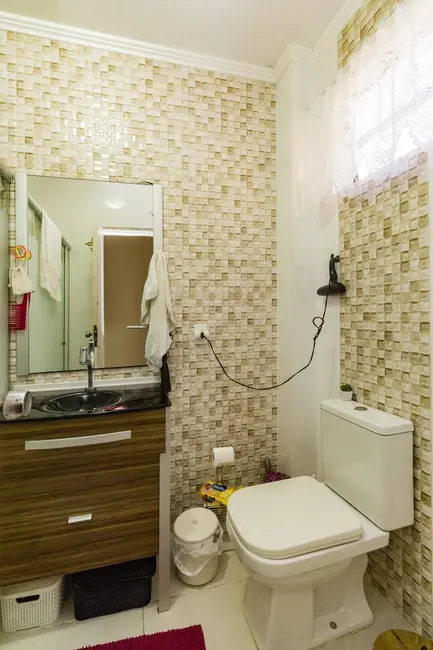 Apartamento com 3 quartos à venda, 97m2 em Rio Branco, Porto Alegre - RS - imagem 6 Foto 6 de Apartamento com 3 quartos à venda, 97m2 em Rio Branco, Porto Alegre - RS