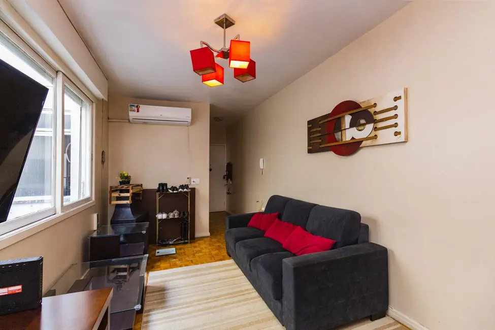 Apartamento com 3 quartos à venda, 97m2 em Rio Branco, Porto Alegre - RS - imagem 5 Foto 5 de Apartamento com 3 quartos à venda, 97m2 em Rio Branco, Porto Alegre - RS