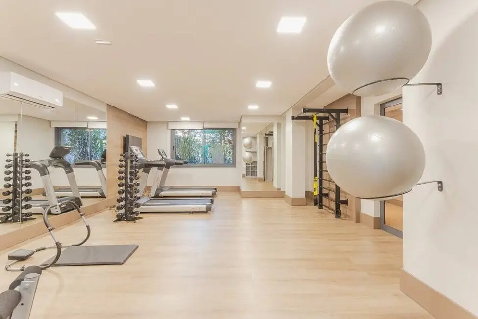 Apartamento à venda em Moinhos de Vento, Porto Alegre - RS - imagem 6 Foto 6 de Apartamento à venda em Moinhos de Vento, Porto Alegre - RS