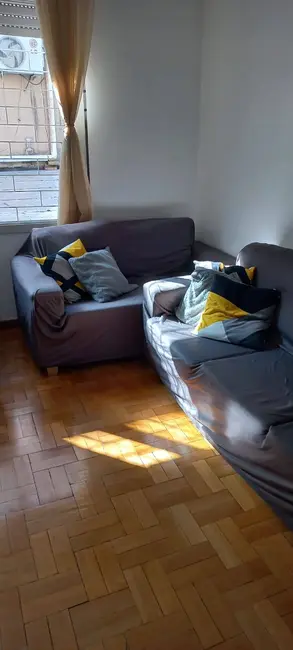 Casa com 2 quartos à venda, 88m2 em Menino Deus, Porto Alegre - RS - imagem 7 Foto 7 de Casa com 2 quartos à venda, 88m2 em Menino Deus, Porto Alegre - RS