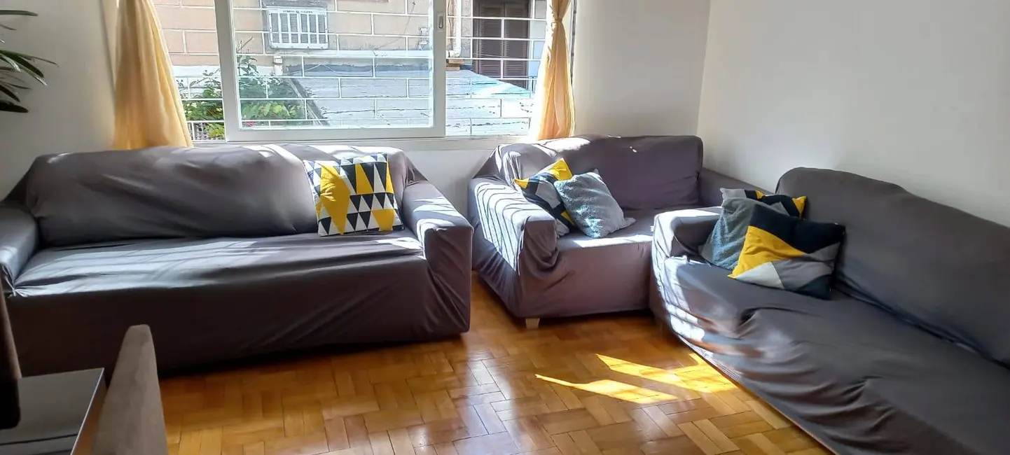 Casa com 2 quartos à venda, 88m2 em Menino Deus, Porto Alegre - RS - imagem 5 Foto 5 de Casa com 2 quartos à venda, 88m2 em Menino Deus, Porto Alegre - RS
