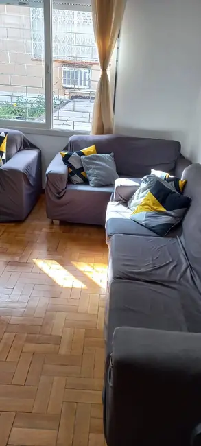 Casa com 2 quartos à venda, 88m2 em Menino Deus, Porto Alegre - RS - imagem 6 Foto 6 de Casa com 2 quartos à venda, 88m2 em Menino Deus, Porto Alegre - RS