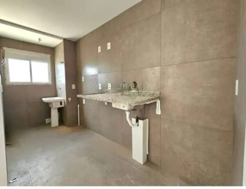 Foto 4 de Apartamento com 3 quartos à venda, 65m2 em Humaitá, Porto Alegre - RS