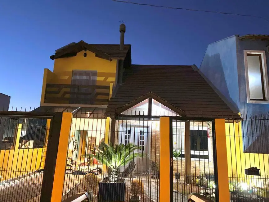 Foto 1 de Casa com 3 quartos à venda, 150m2 em Mário Quintana, Porto Alegre - RS