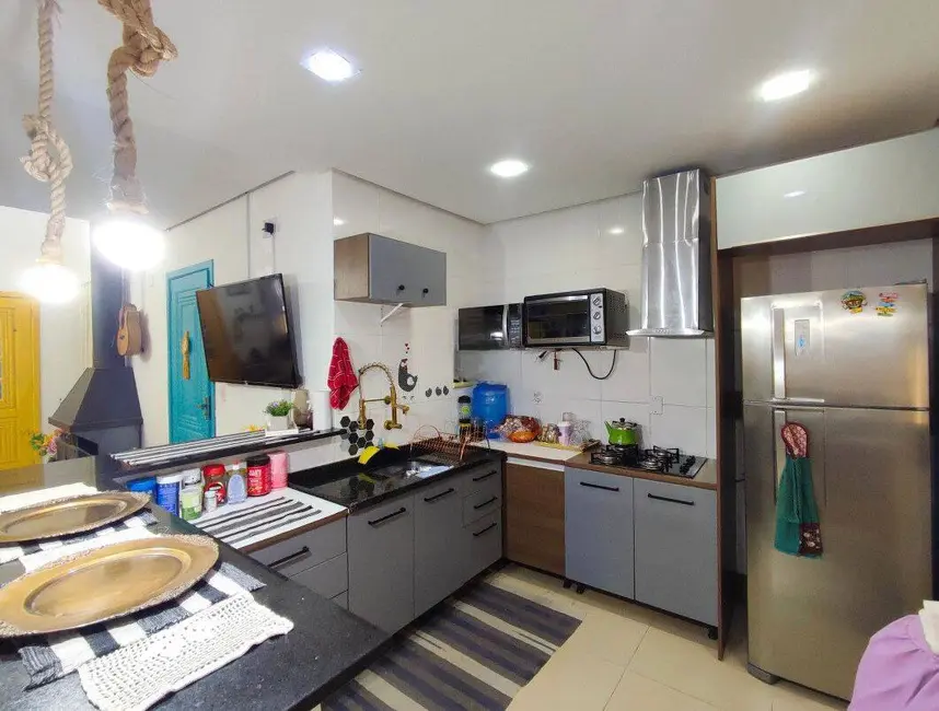 Foto 4 de Casa com 3 quartos à venda, 150m2 em Mário Quintana, Porto Alegre - RS