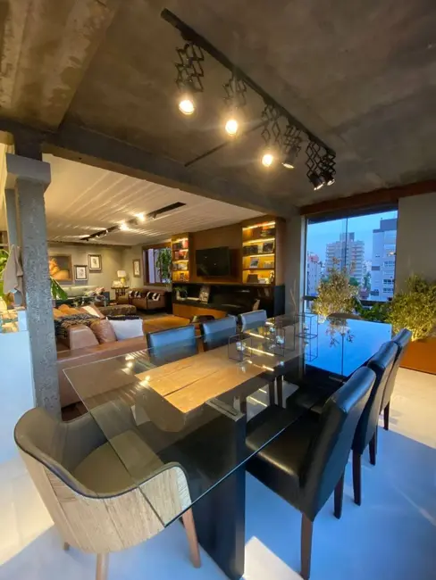 Foto 9 de Apartamento com 4 quartos à venda, 390m2 em Petrópolis, Porto Alegre - RS