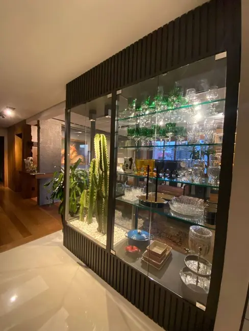 Foto 4 de Apartamento com 4 quartos à venda, 390m2 em Petrópolis, Porto Alegre - RS