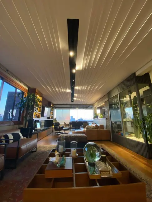 Foto 1 de Apartamento com 4 quartos à venda, 390m2 em Petrópolis, Porto Alegre - RS