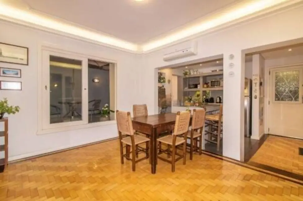 Foto 9 de Apartamento com 3 quartos à venda, 150m2 em Floresta, Porto Alegre - RS