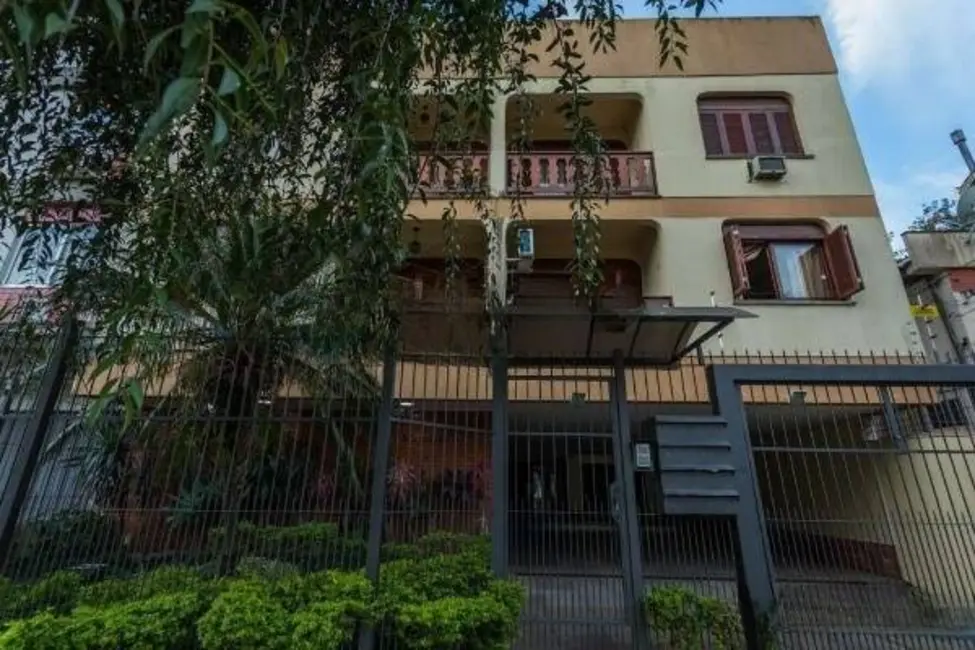 Apartamento com 2 quartos à venda, 86m2 em Santa Cecília, Porto Alegre - RS - imagem 2 Foto 2 de Apartamento com 2 quartos à venda, 86m2 em Santa Cecília, Porto Alegre - RS