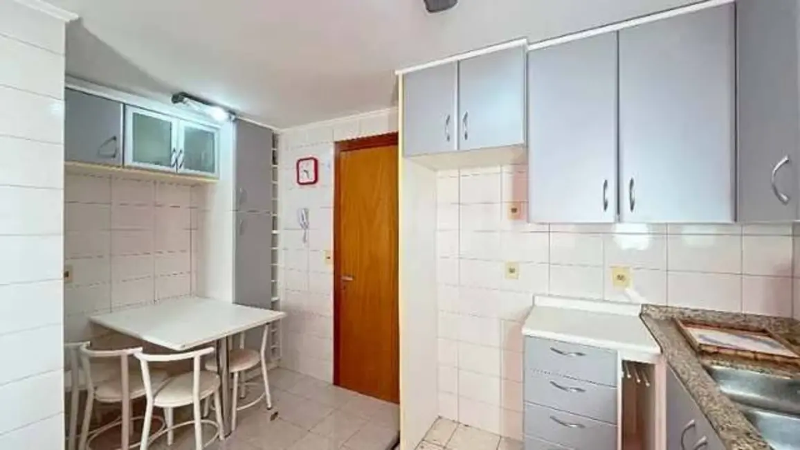 Foto 7 de Apartamento com 3 quartos à venda, 99m2 em Cristal, Porto Alegre - RS