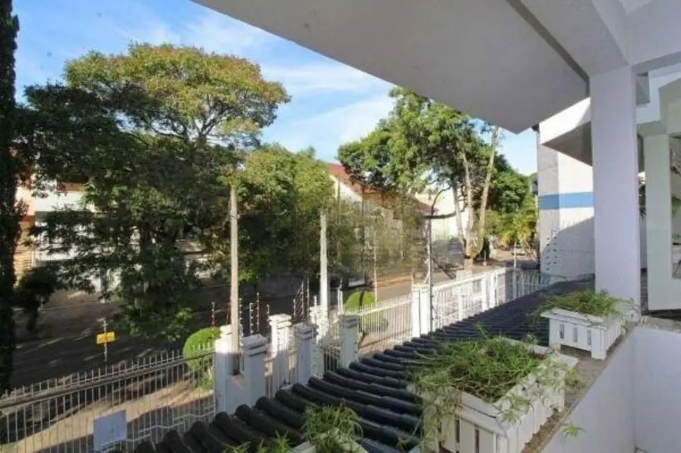 Foto 6 de Casa com 4 quartos à venda, 285m2 em Jardim Itu, Porto Alegre - RS