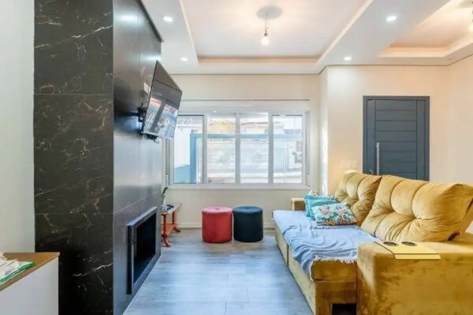 Foto 4 de Casa com 3 quartos à venda, 137m2 em Chácara das Pedras, Porto Alegre - RS