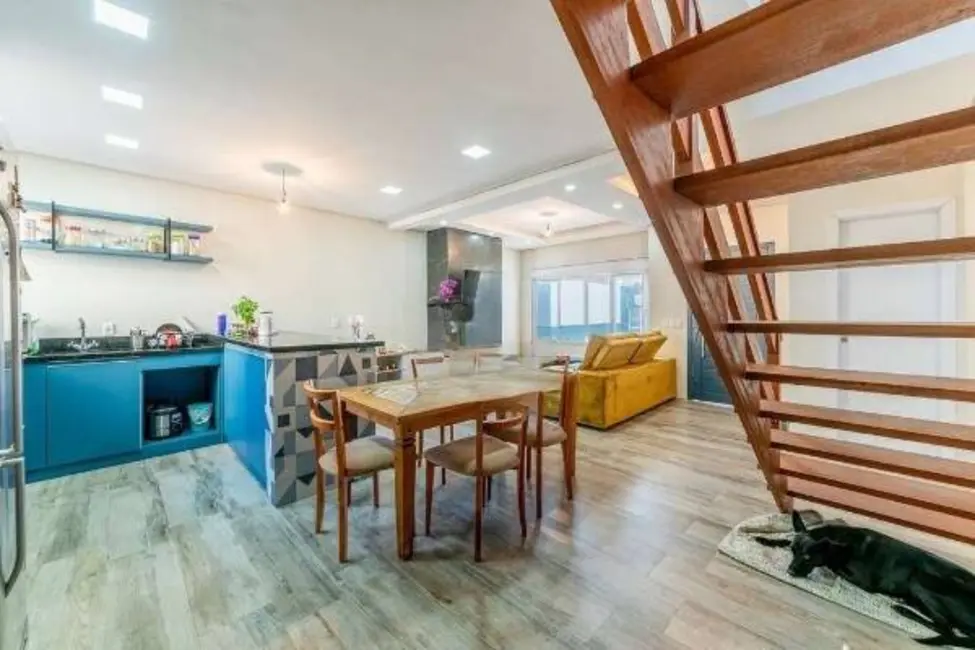 Foto 3 de Casa com 3 quartos à venda, 137m2 em Chácara das Pedras, Porto Alegre - RS