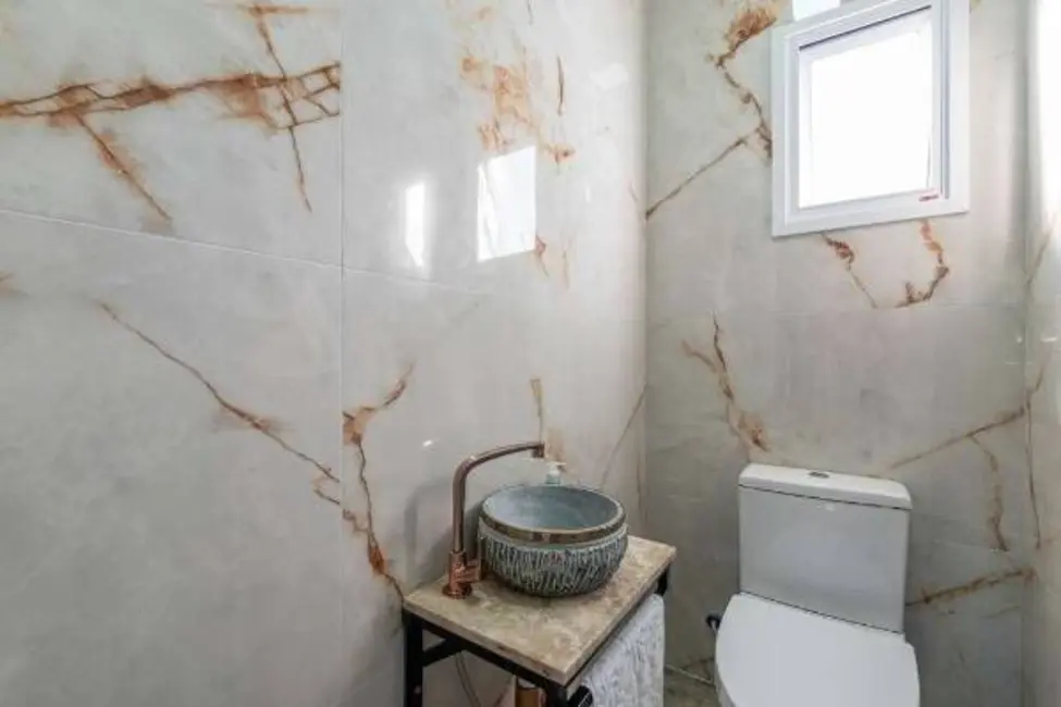 Foto 8 de Casa com 3 quartos à venda, 137m2 em Chácara das Pedras, Porto Alegre - RS