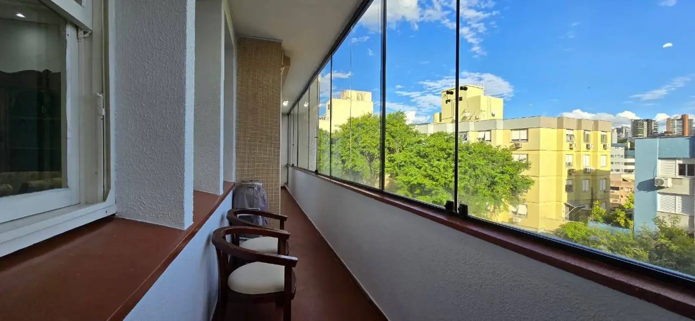 Foto 1 de Apartamento com 3 quartos à venda, 130m2 em Higienópolis, Porto Alegre - RS