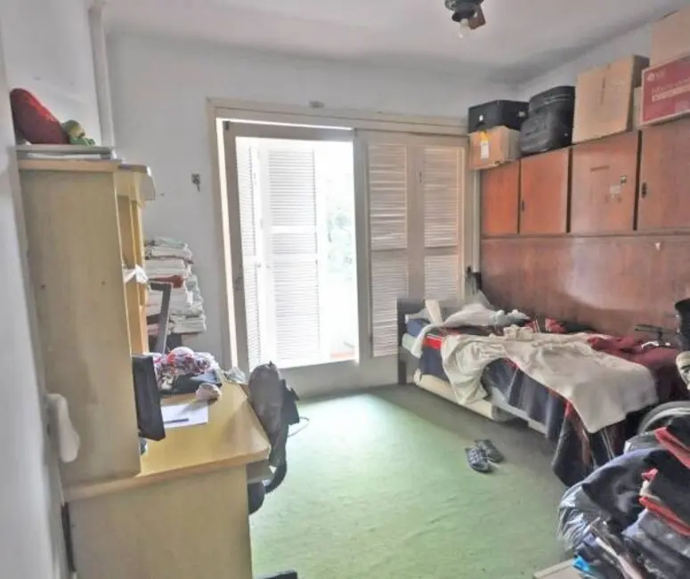 Apartamento com 3 quartos à venda, 129m2 em Farroupilha, Porto Alegre - RS - imagem 9 Foto 9 de Apartamento com 3 quartos à venda, 129m2 em Farroupilha, Porto Alegre - RS