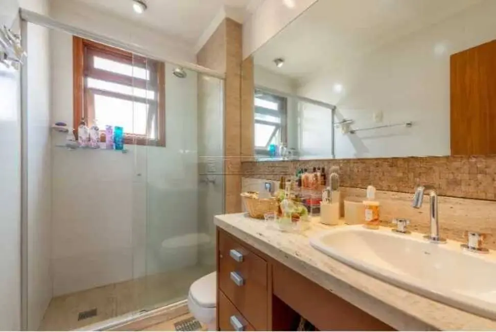 Foto 8 de Apartamento com 3 quartos à venda, 165m2 em Rio Branco, Porto Alegre - RS