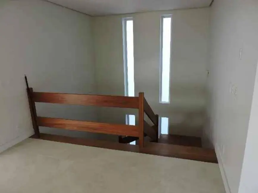 Foto 4 de Casa com 5 quartos à venda, 600m2 em Vila Jardim, Porto Alegre - RS
