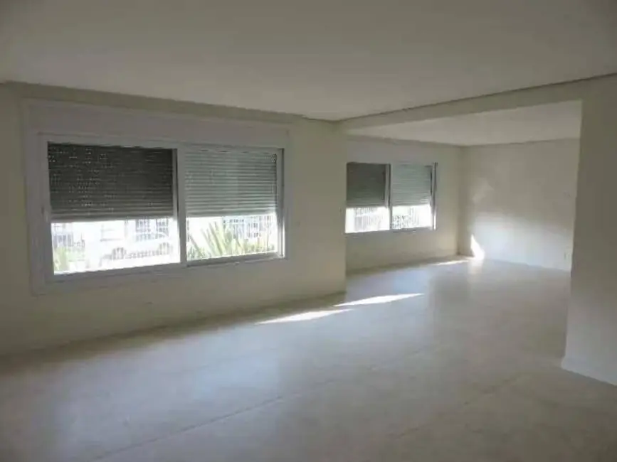 Foto 5 de Casa com 5 quartos à venda, 600m2 em Vila Jardim, Porto Alegre - RS