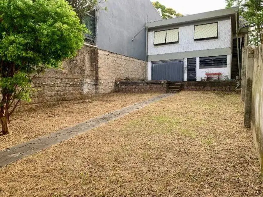 Casa com 3 quartos à venda, 201m2 em Jardim do Salso, Porto Alegre - RS - imagem 5 Foto 5 de Casa com 3 quartos à venda, 201m2 em Jardim do Salso, Porto Alegre - RS