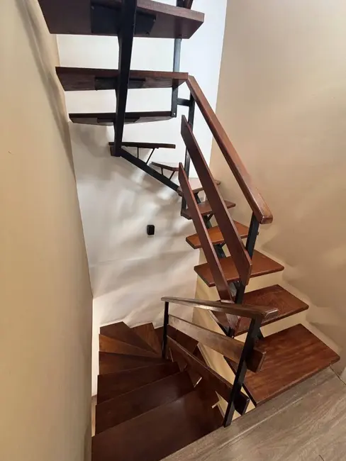 Foto 9 de Casa com 3 quartos à venda, 166m2 em Medianeira, Porto Alegre - RS