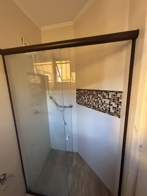 Foto 4 de Casa com 3 quartos à venda, 166m2 em Medianeira, Porto Alegre - RS