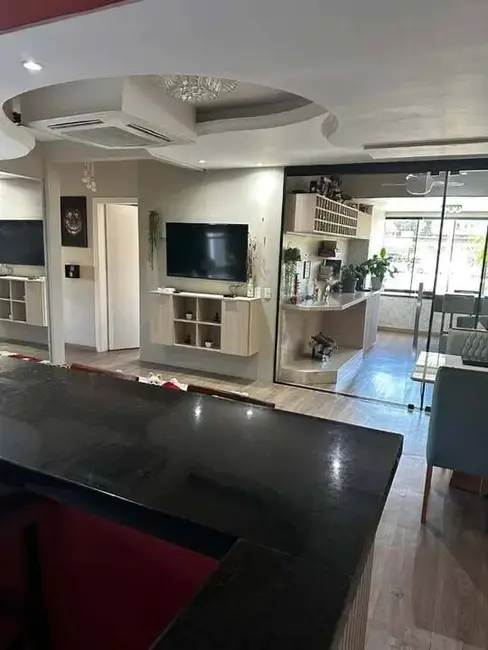 Apartamento com 3 quartos à venda, 111m2 em Chácara das Pedras, Porto Alegre - RS - imagem 5 Foto 5 de Apartamento com 3 quartos à venda, 111m2 em Chácara das Pedras, Porto Alegre - RS