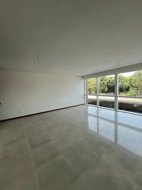 Apartamento com 3 quartos à venda, 104m2 em Petrópolis, Porto Alegre - RS - imagem 5 Foto 5 de Apartamento com 3 quartos à venda, 104m2 em Petrópolis, Porto Alegre - RS