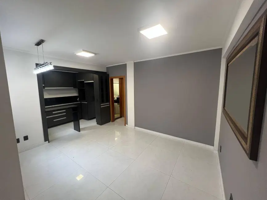 Foto 6 de Apartamento com 2 quartos à venda e para alugar, 60m2 em Farroupilha, Porto Alegre - RS