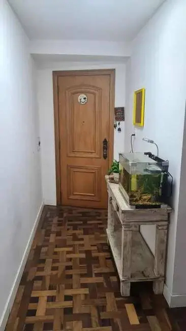 Foto 2 de Apartamento com 3 quartos à venda, 126m2 em Centro Histórico, Porto Alegre - RS
